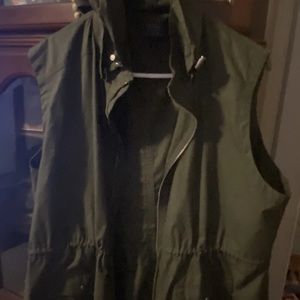 Cargo Vest PLUS SIZE 3X ARMY GREEN NWOT LADIES